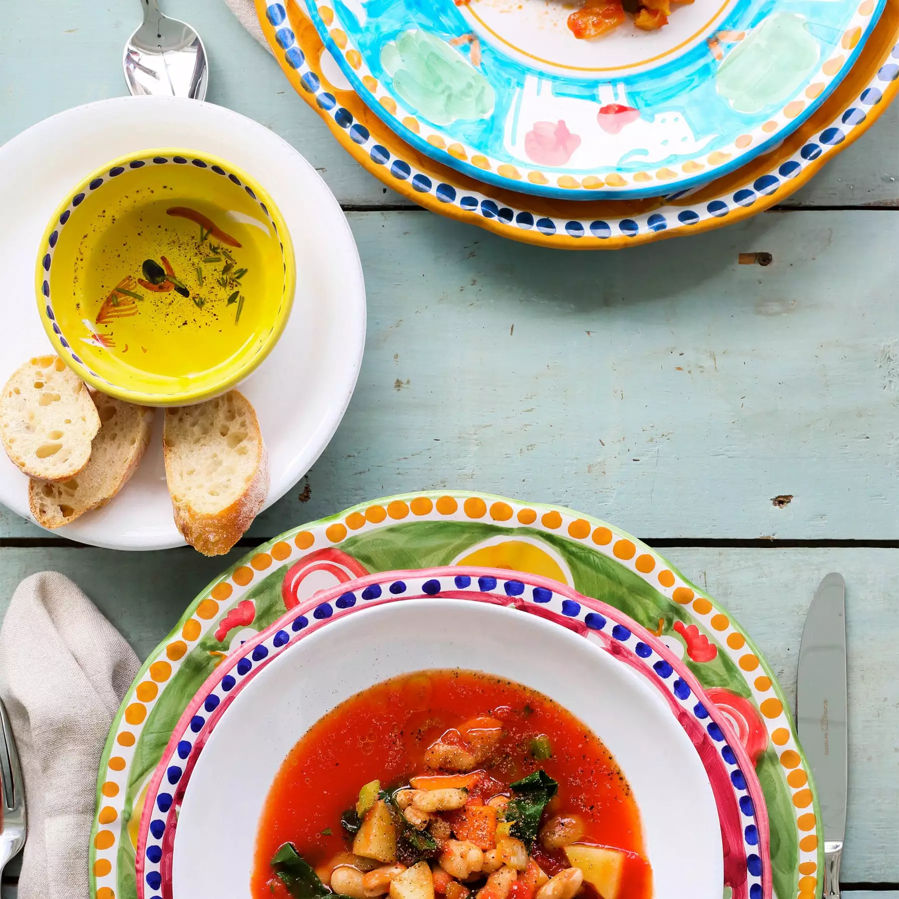 Vietri Campagna Gallina Dinner Plate - Image 3