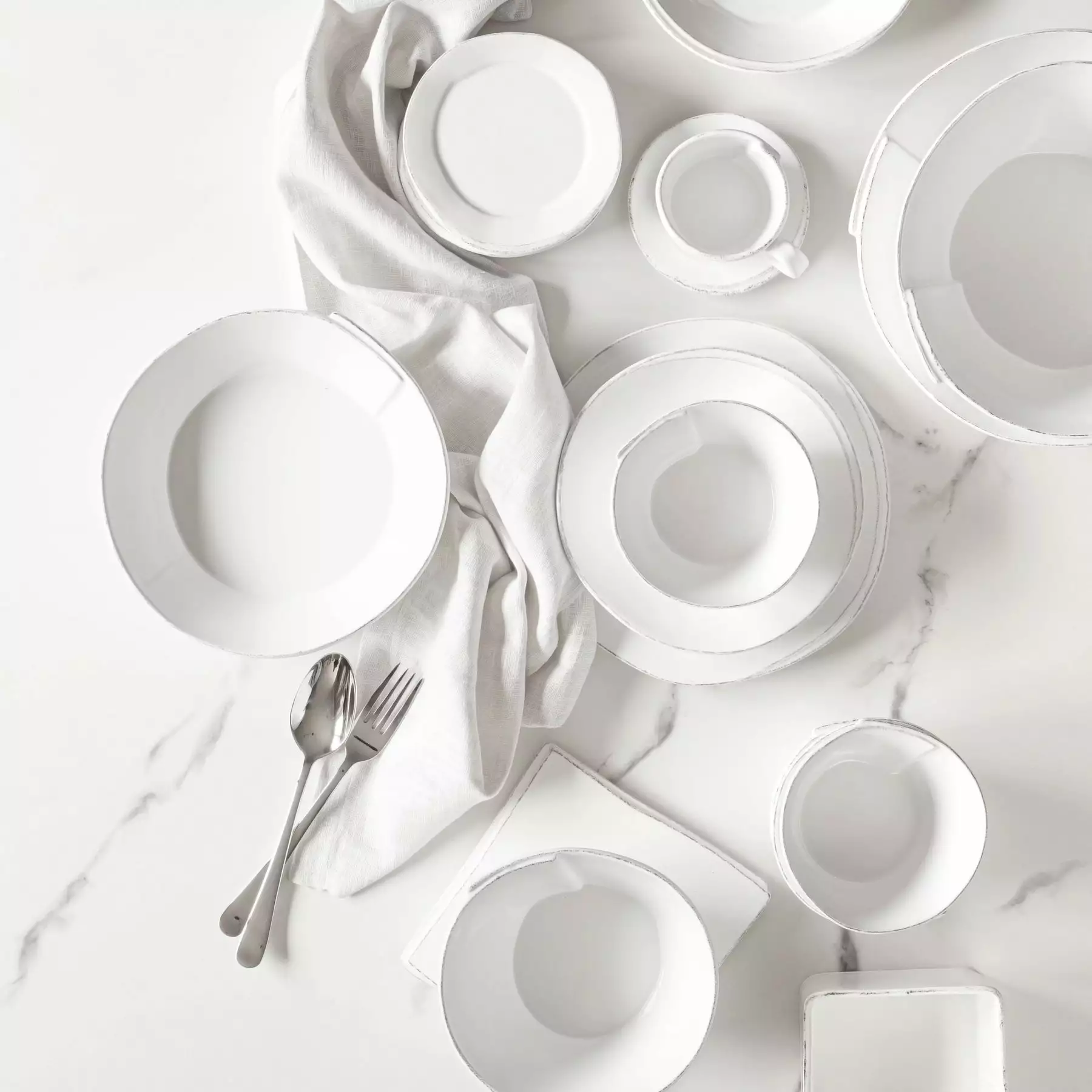 Vietri Lastra White Large Shallow Serving Bowl - Image 3