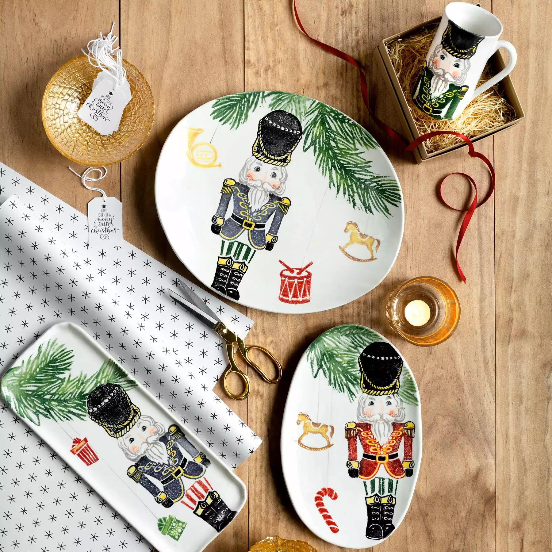 Vietri Nutcrackers Latte Mug W/ Soldier - Image 5