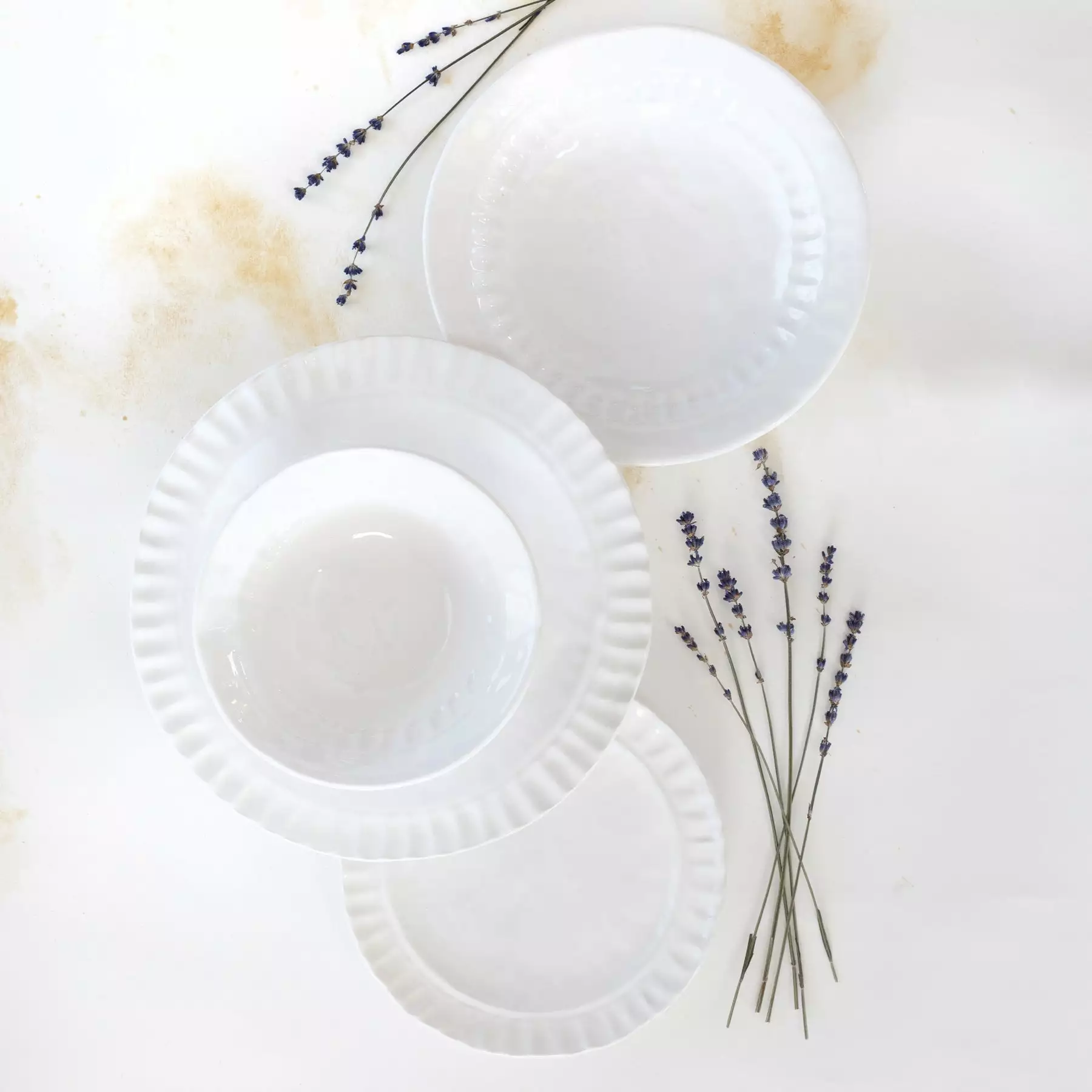 Vietri Pietra Serena Four-Piece Place Setting - Image 6