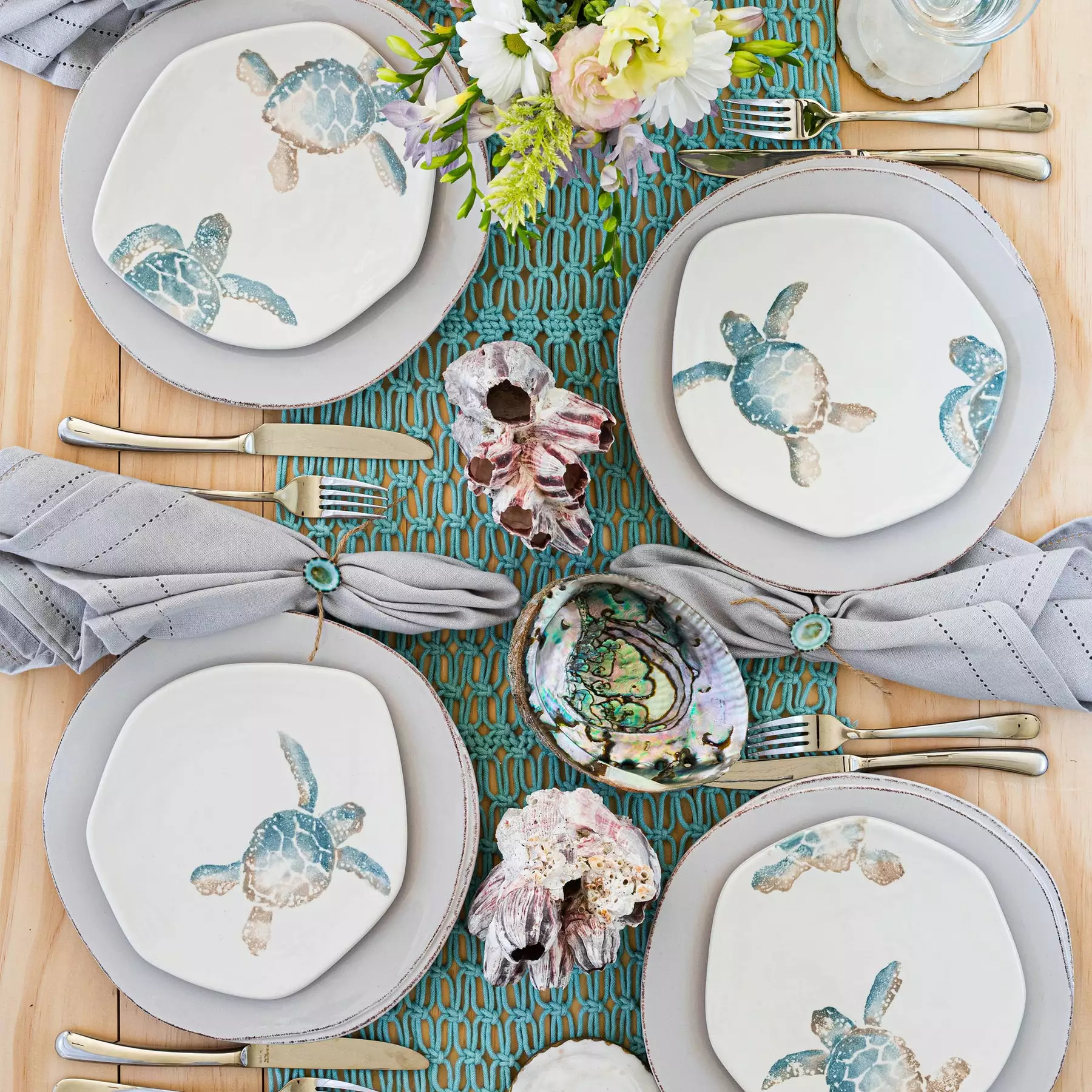 Vietri Tartaruga Turtle Salad Plate - Image 2