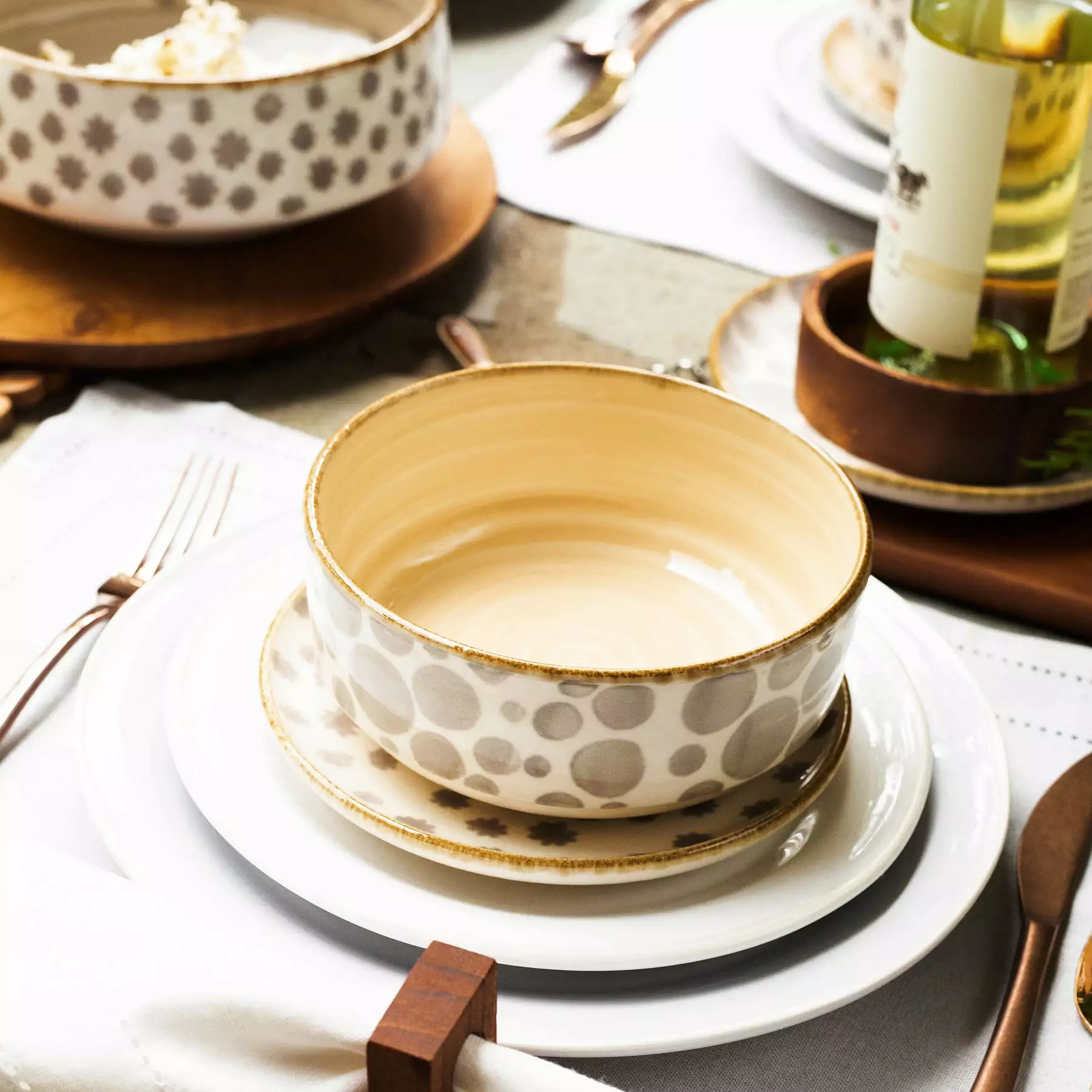 Viva By VIETRI Earth Flower Medium Shallow Bowl - Image 5