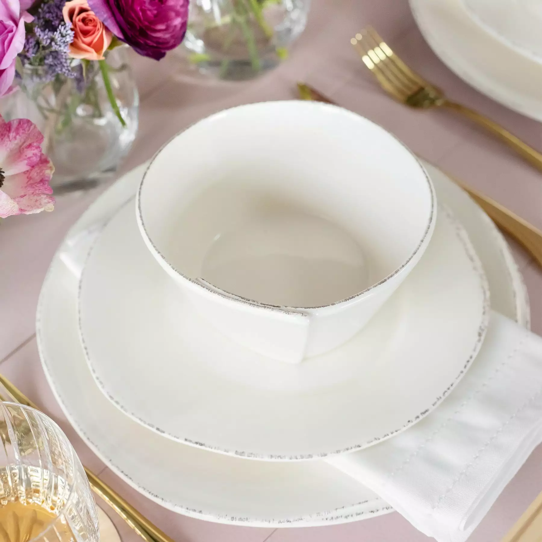 Vietri Lastra Sixteen-Piece Place Setting - Image 3